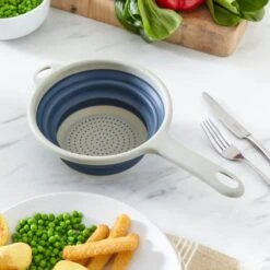 Handy Kitchen Collapsible Sieve