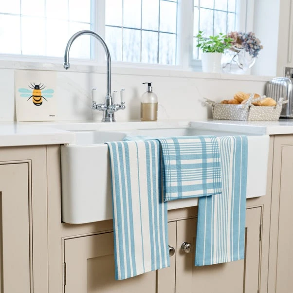 Dexam Love Colour Set Of 3 Extra Large Tea Towels 4 Dexam Love Colour Set Of 3 Extra Large Tea Towels - Image 2