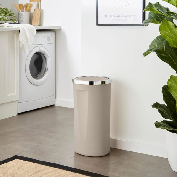 Plastic Swing Lid 35L Bin 3 Plastic Swing Lid 35L Bin